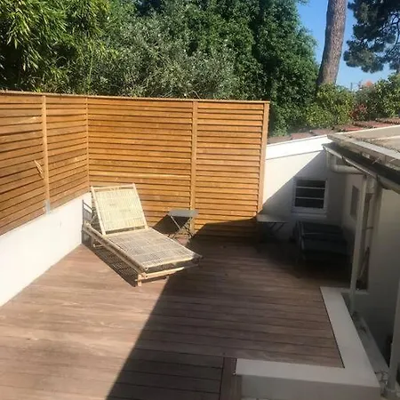 Maison De Charme Renovee Arcachón
